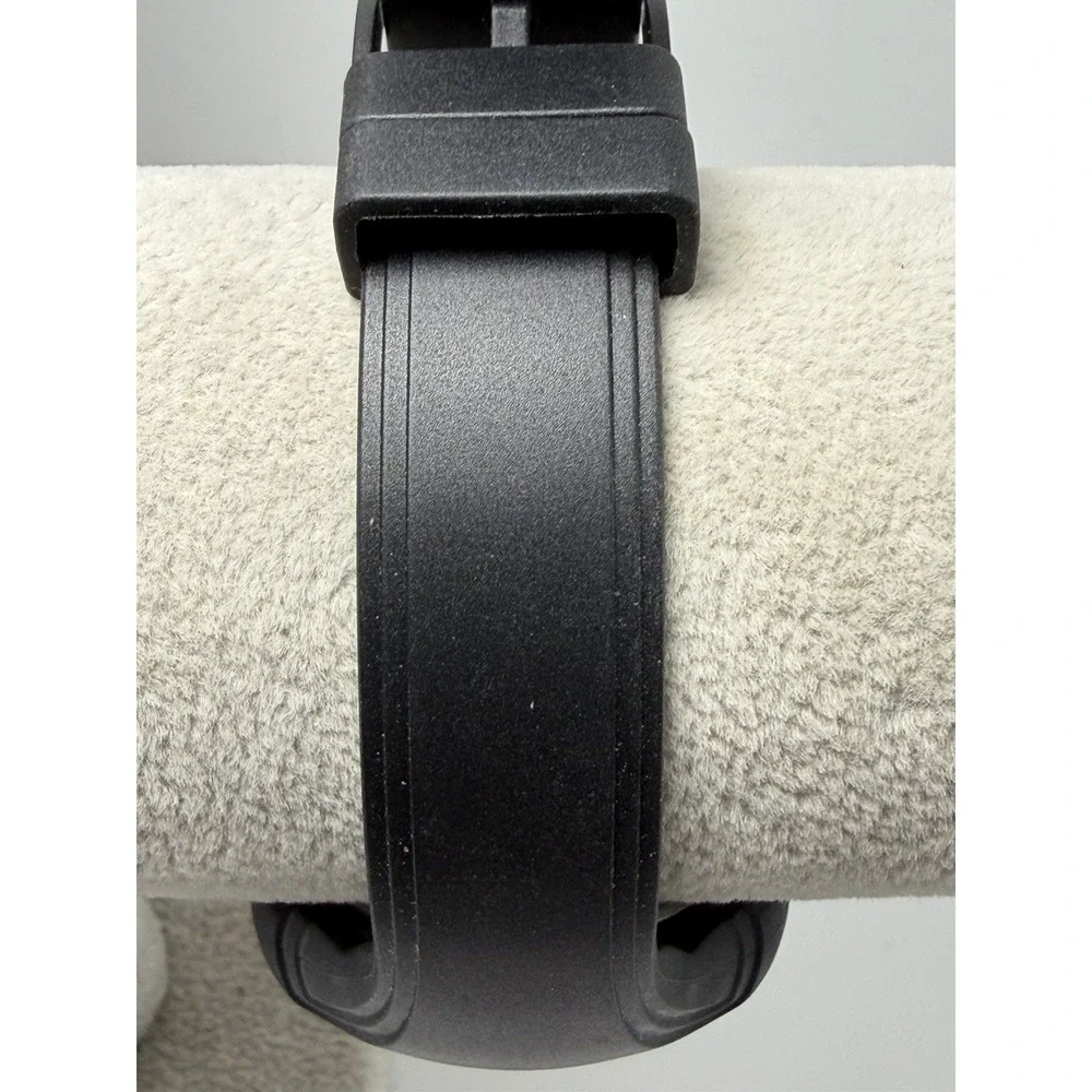 Puma Marlox 092509 New Battery Mens Watch 43MM 8